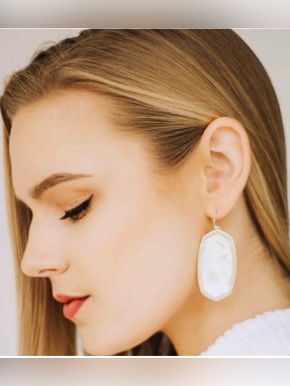 Kendra Scott Danielle Mother of Pearl Silver Earrings